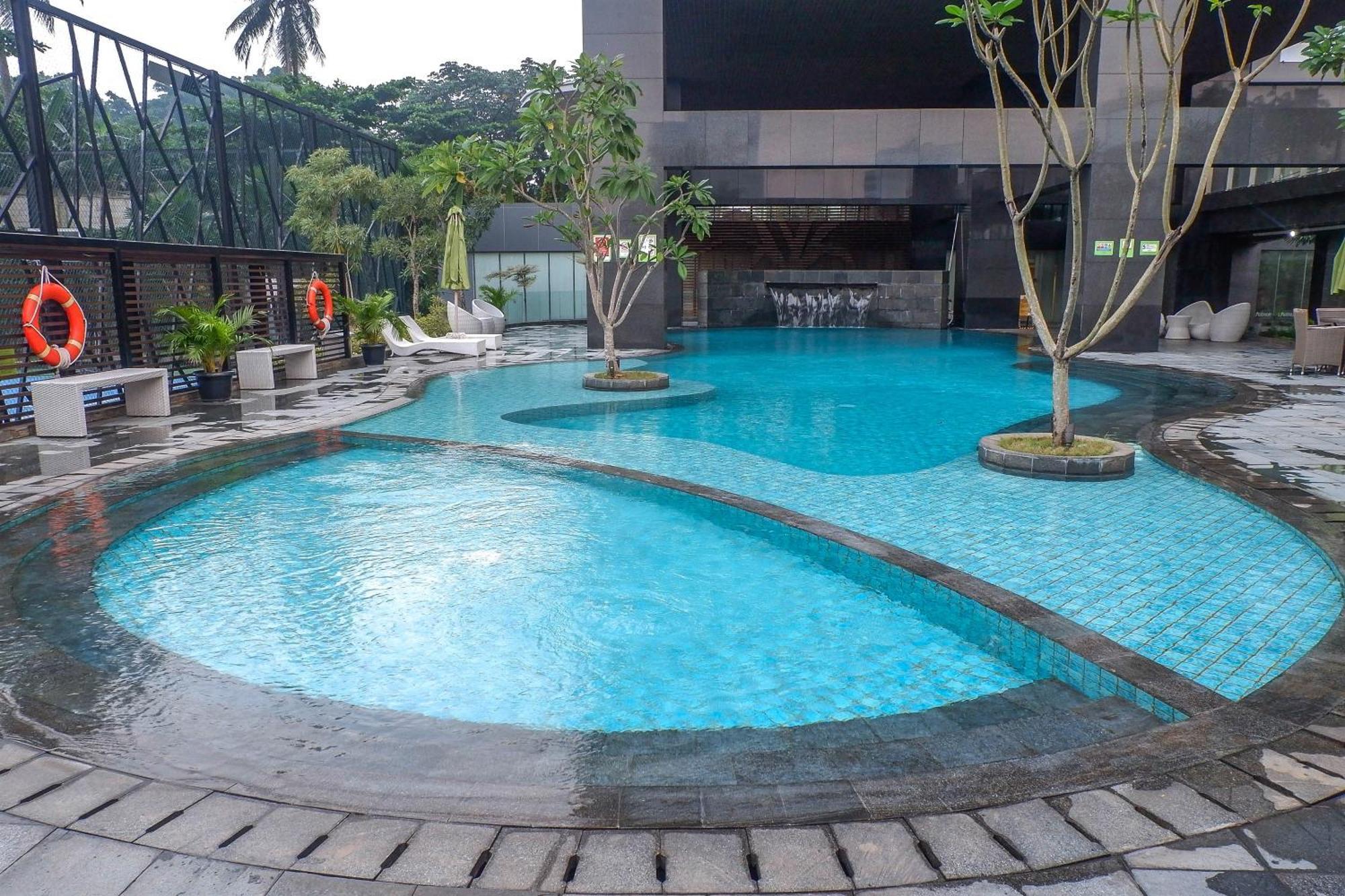 Good And Strategic 1br L'avenue By Travelio Jakarta