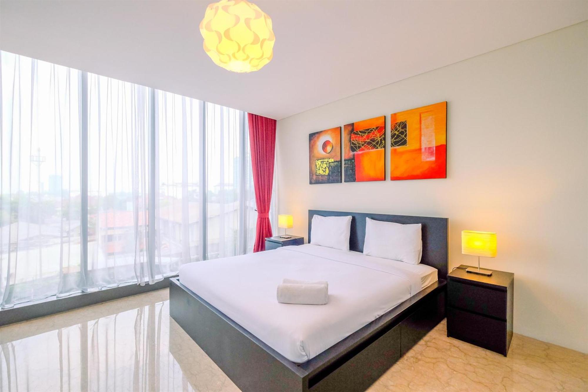 Good And Strategic 1br L'avenue By Travelio * Jakarta
